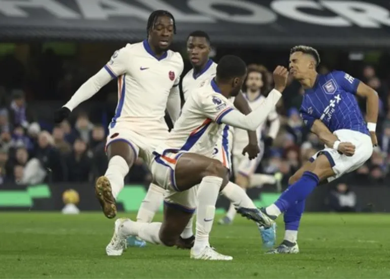 Nhận định bóng đá trận đấu Ipswich vs Chelsea, Vào lúc 02h45 6 Thông tin lực lượng hai đội Ipswich vs Chelsea